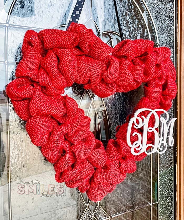 Red heart valentine's day wreath
