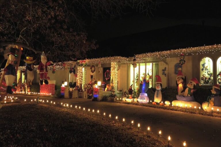Best Drive Thru Christmas Lights in DFW [2023] DFW Craft Shows